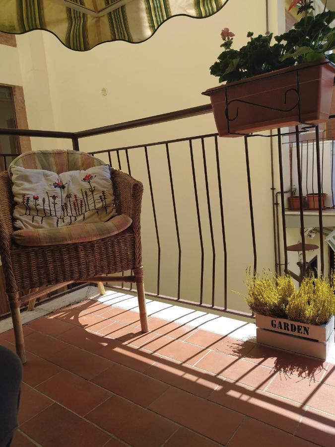 Apartamento Casa Dina San Gimignano Exterior foto